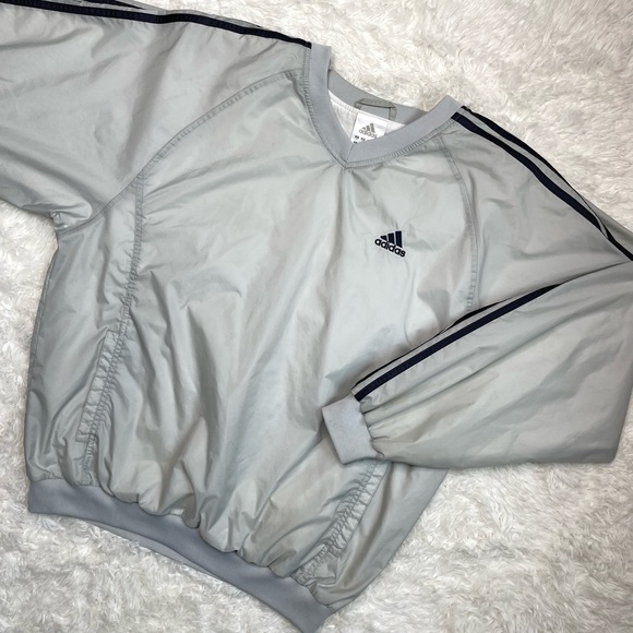 Vtg y2k 2003 Adidas windbreaker top - Picture 15 of 16